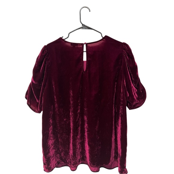 Torrid burgandy velvet top size 1 - Picture 2 of 6
